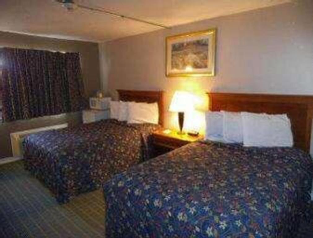 Days Inn By Wyndham West Branch Iowa City Area Ngoại thất bức ảnh