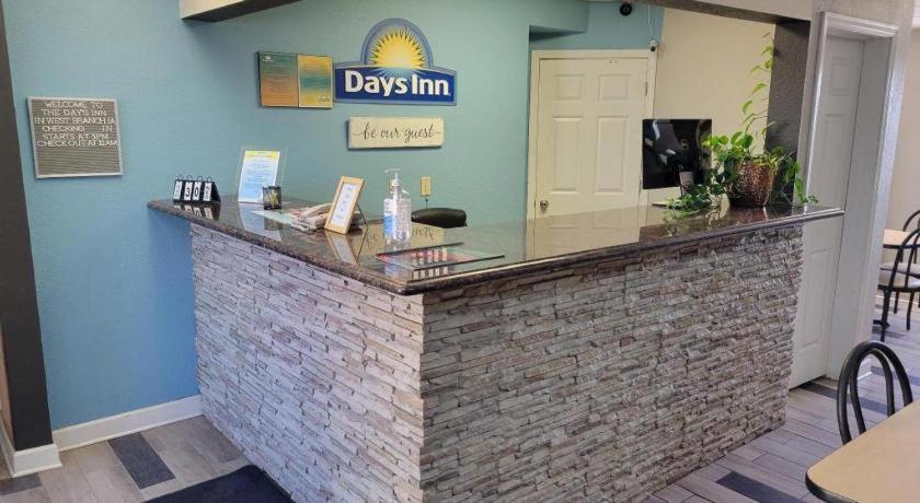 Days Inn By Wyndham West Branch Iowa City Area Ngoại thất bức ảnh